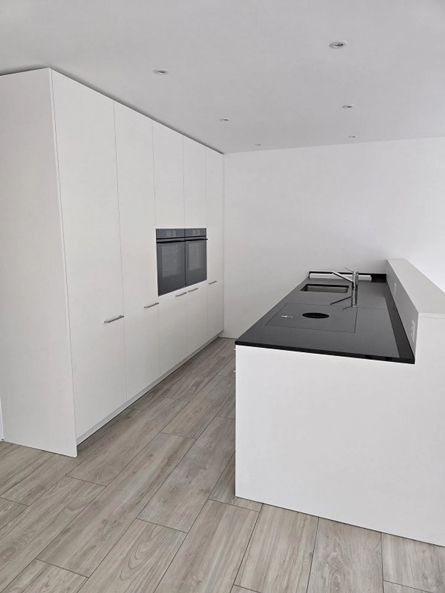 First occupancy 4.5 room apartment 1st floor in the center of Neudorf - Photo 2 of 8