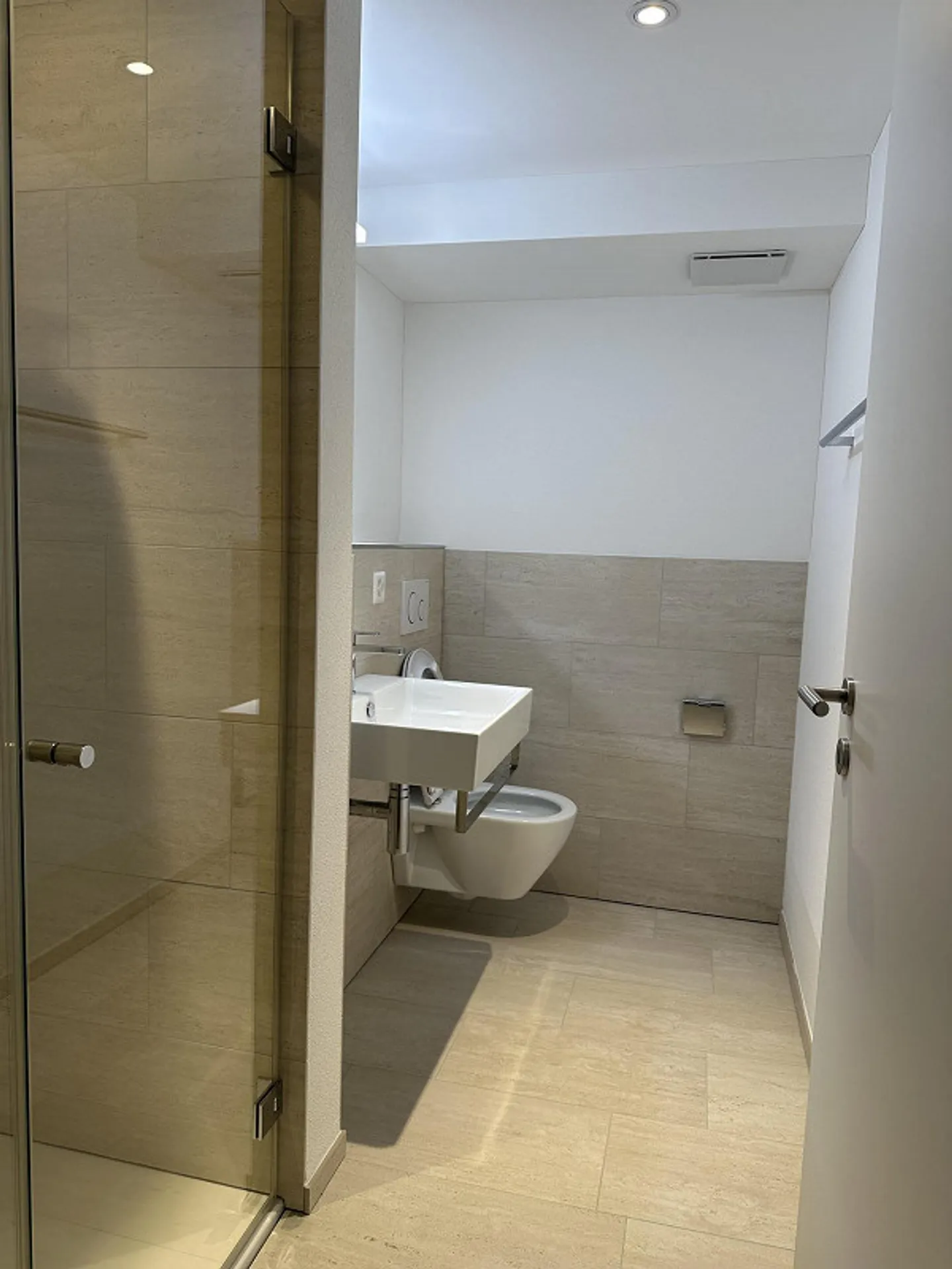 Garden Apartment - Photo 3 of 8