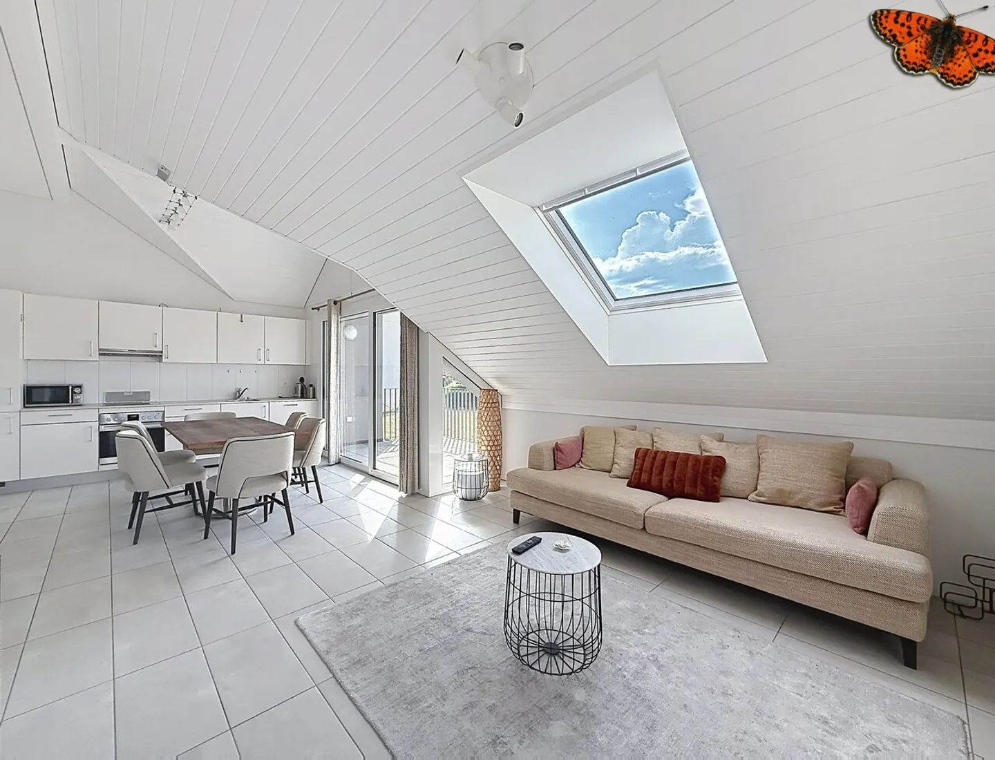 3 ½ rooms - Furnished with balcony! - Photo 1 of 7