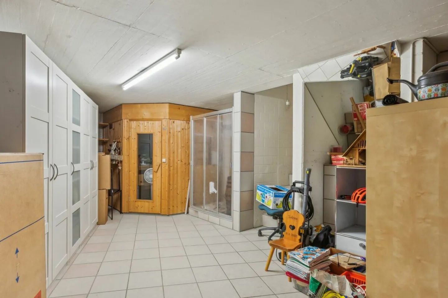 Casa bifamiliare di 7,5 stanze in un tranquillo quartiere residenziale a Port - Foto 11 di 18