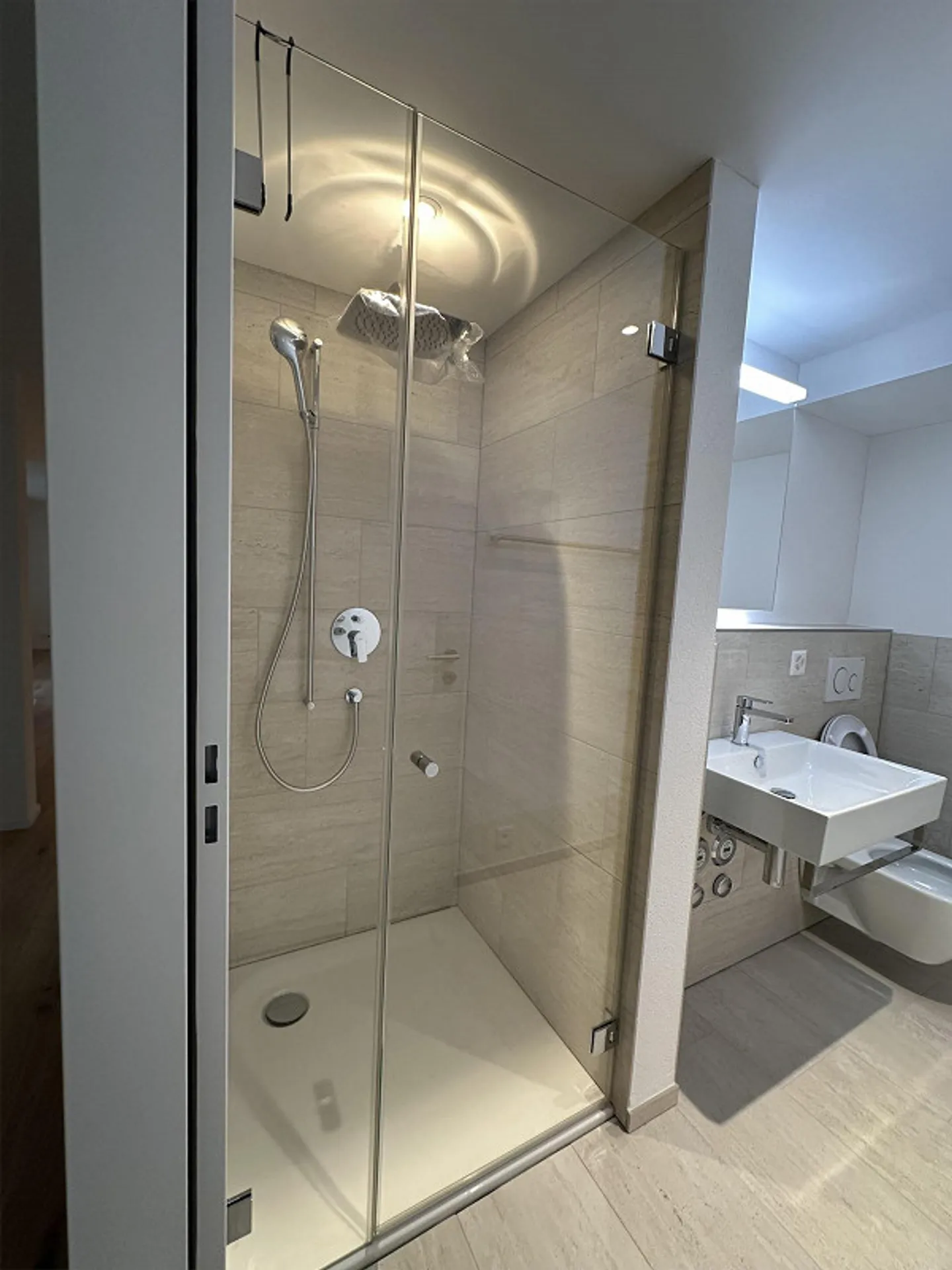 Garden Apartment - Photo 2 of 8