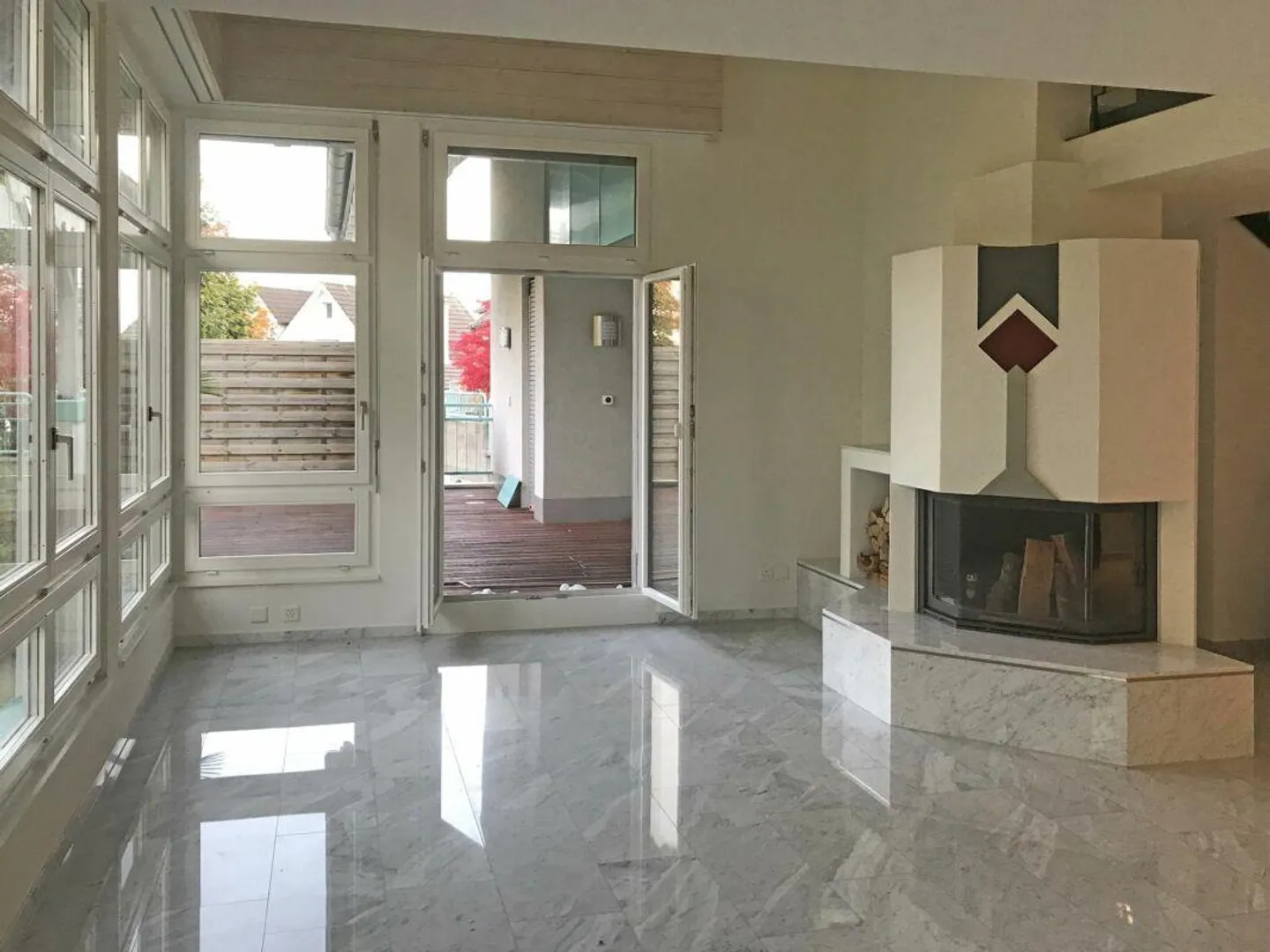 Moderno appartamento attico con grande terrazza - Foto 5 di 18