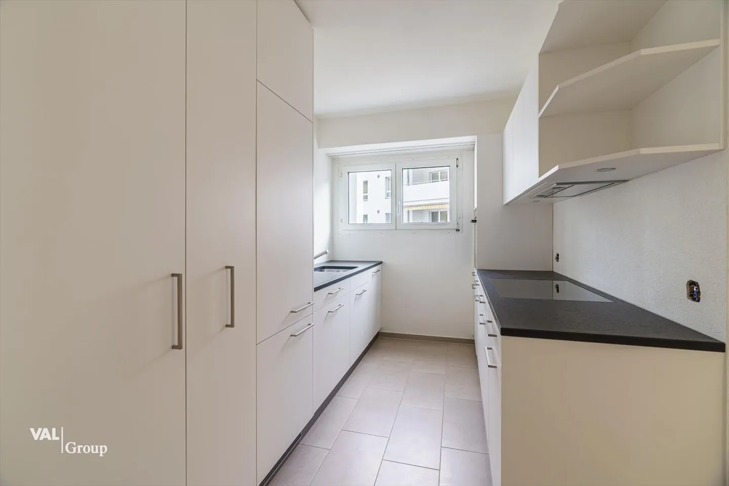 Appartamento 5.5 stanze - Foto 4 di 13