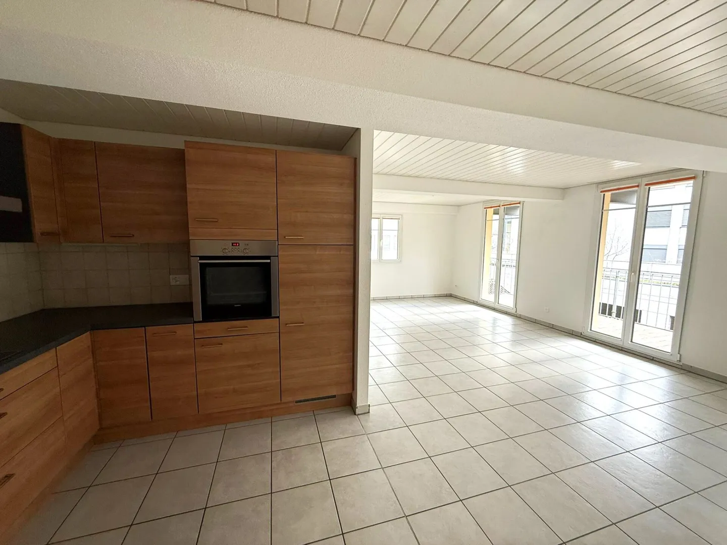 Appartement confortable 3.5 pièces - Photo 3 sur 7