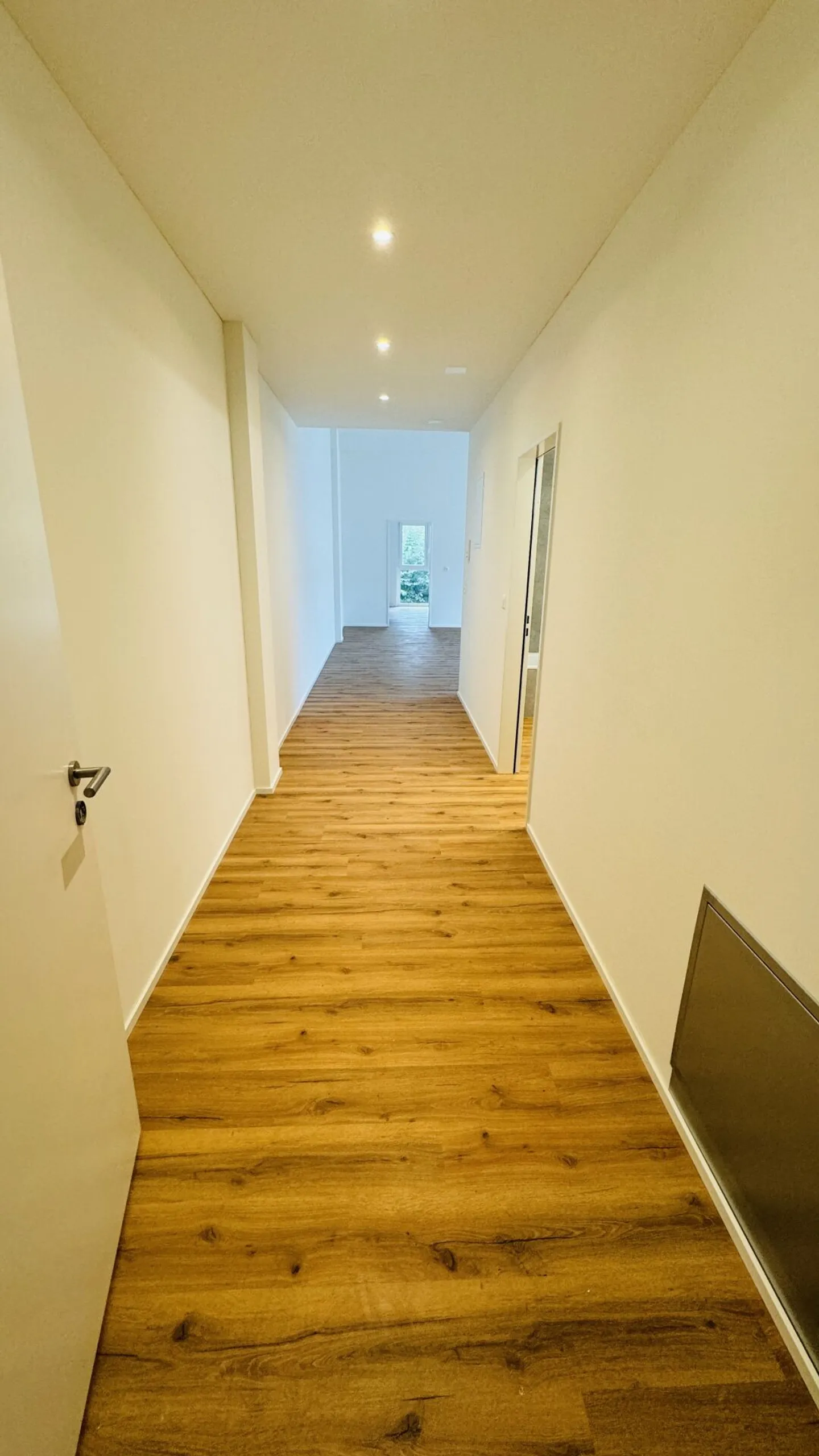 Appartements neufs fantastiques : (202) 3,5 pièces, grandes terrasses, hauts plafonds, cave, WM/TU - Photo 9 sur 11