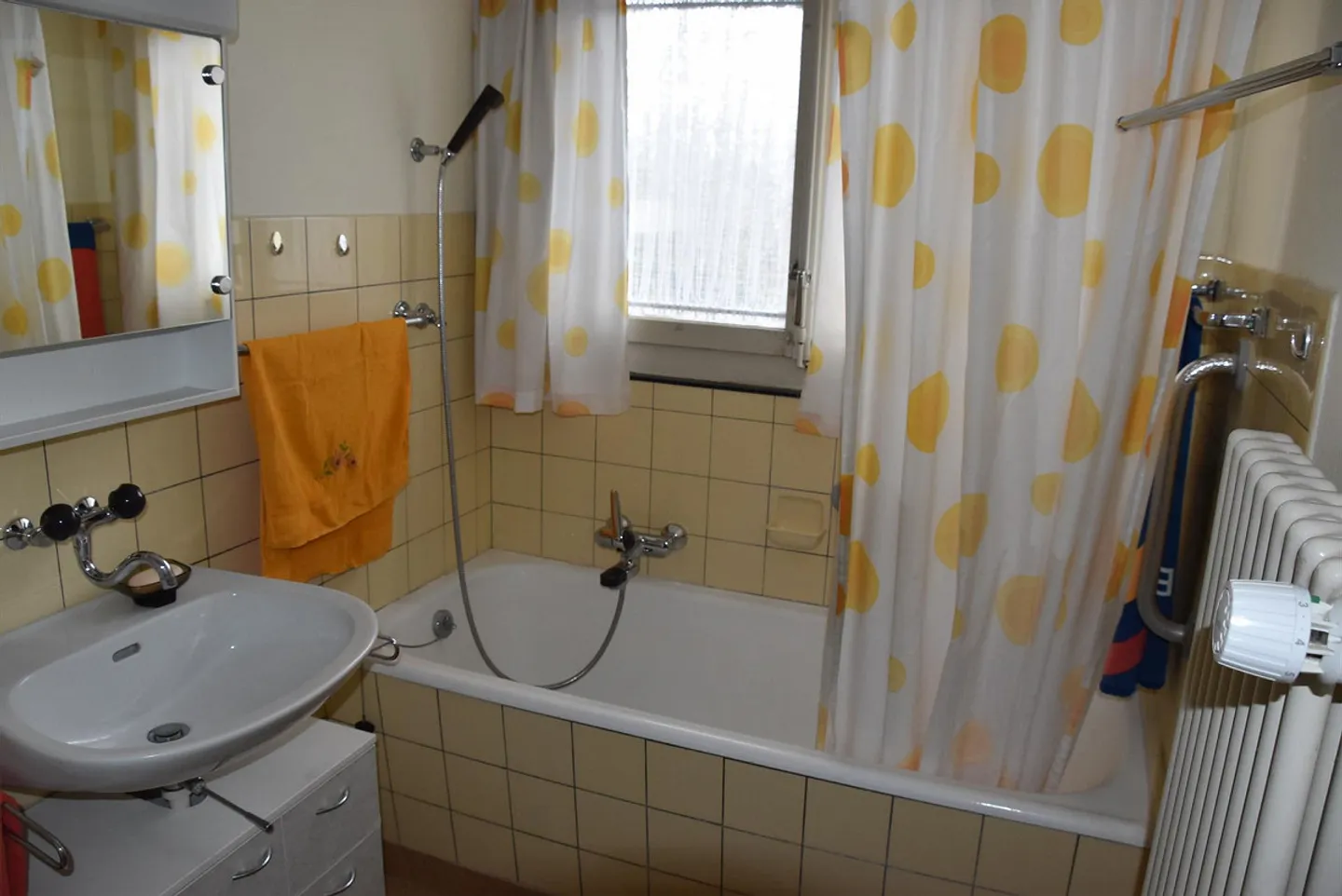 Casa unifamiliare con bisogno di ristrutturazione - Foto 11 di 15