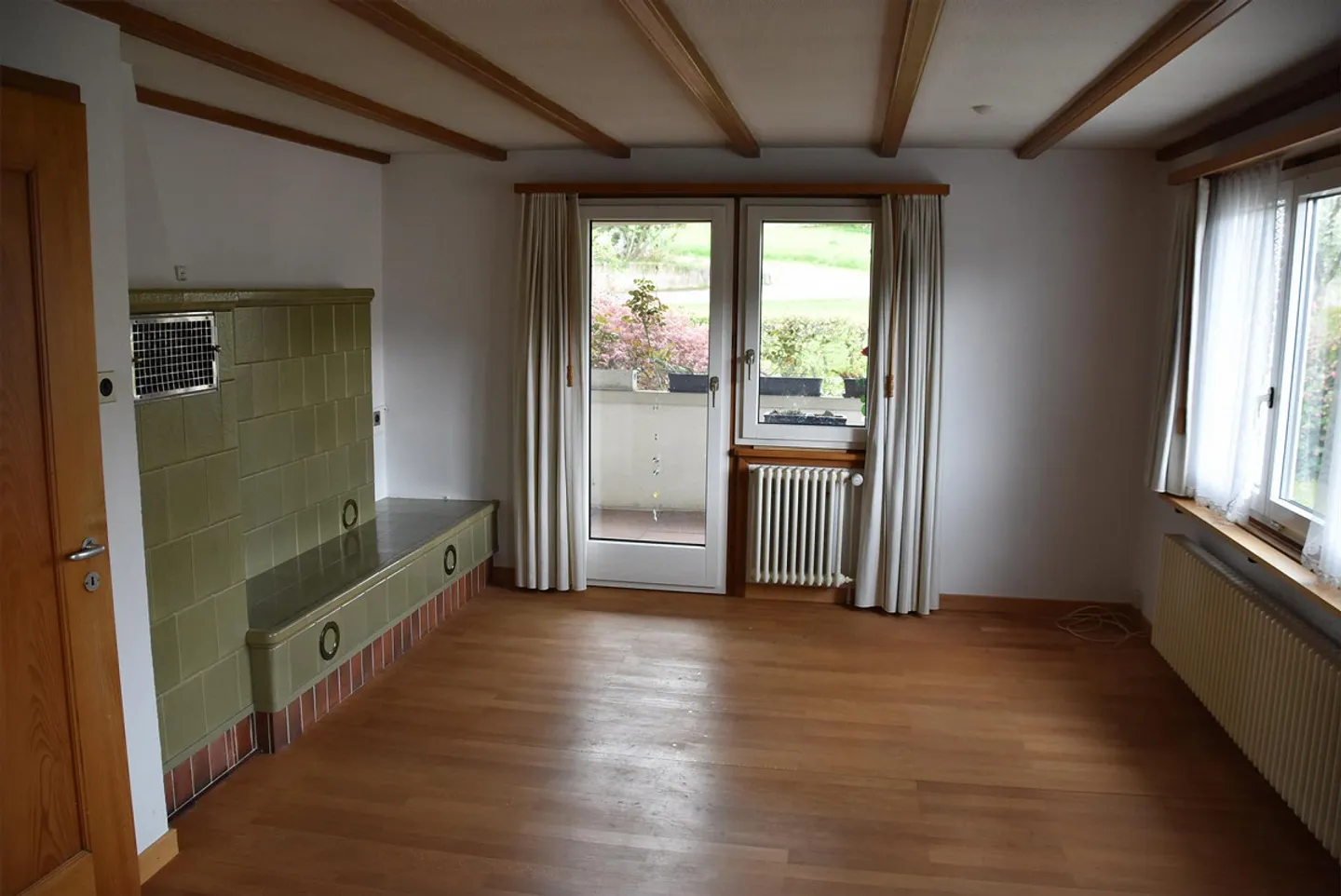 Casa unifamiliare con bisogno di ristrutturazione - Foto 5 di 15