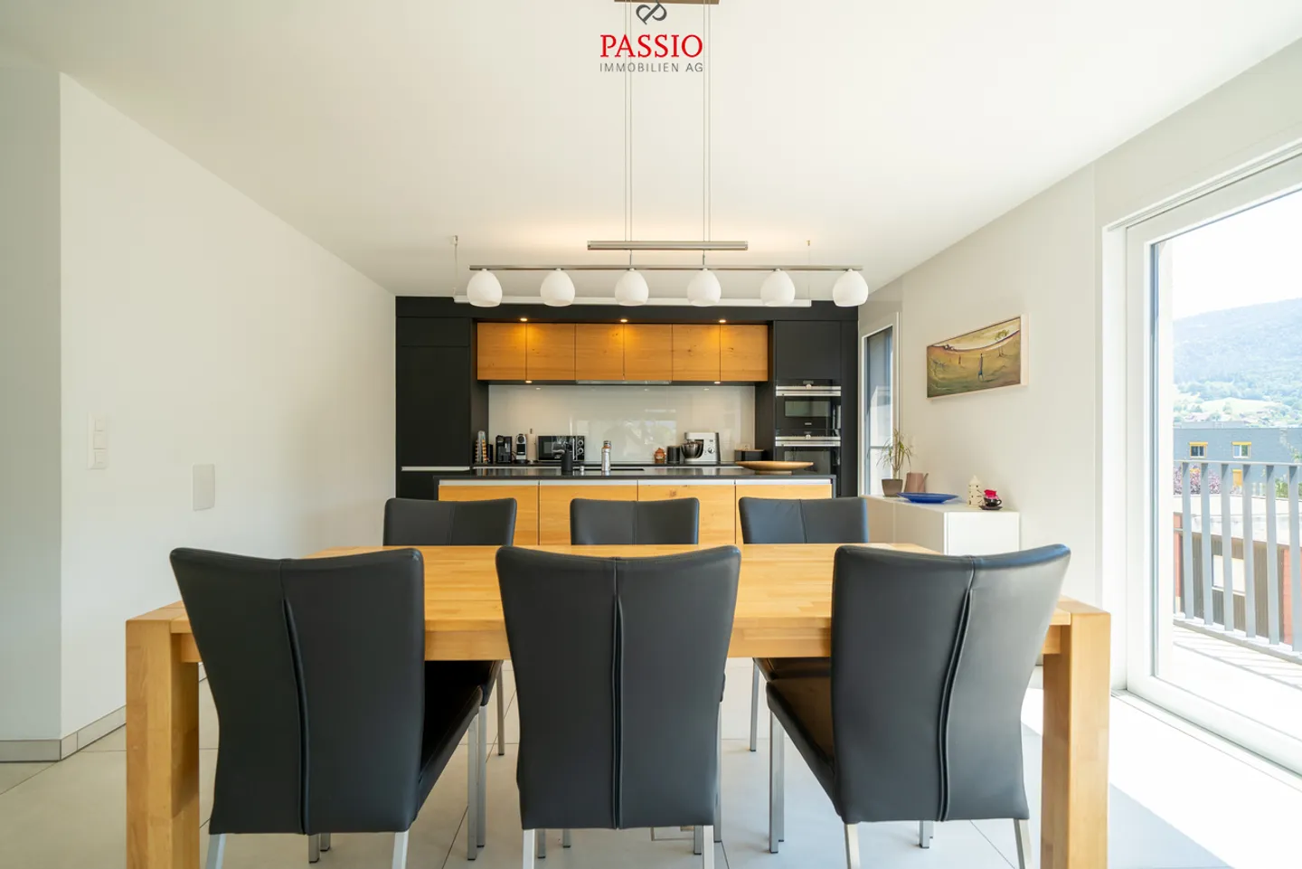 Casa unifamiliare moderna e ben tenuta di 6,5 stanze con vista panoramica - Foto 9 di 36