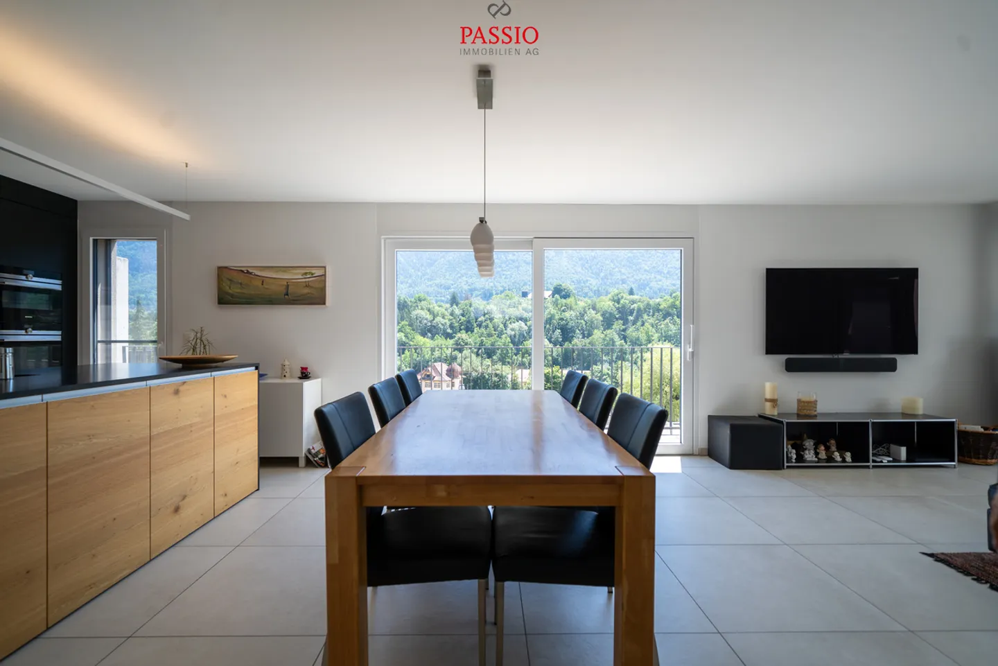 Casa unifamiliare moderna e ben tenuta di 6,5 stanze con vista panoramica - Foto 8 di 36