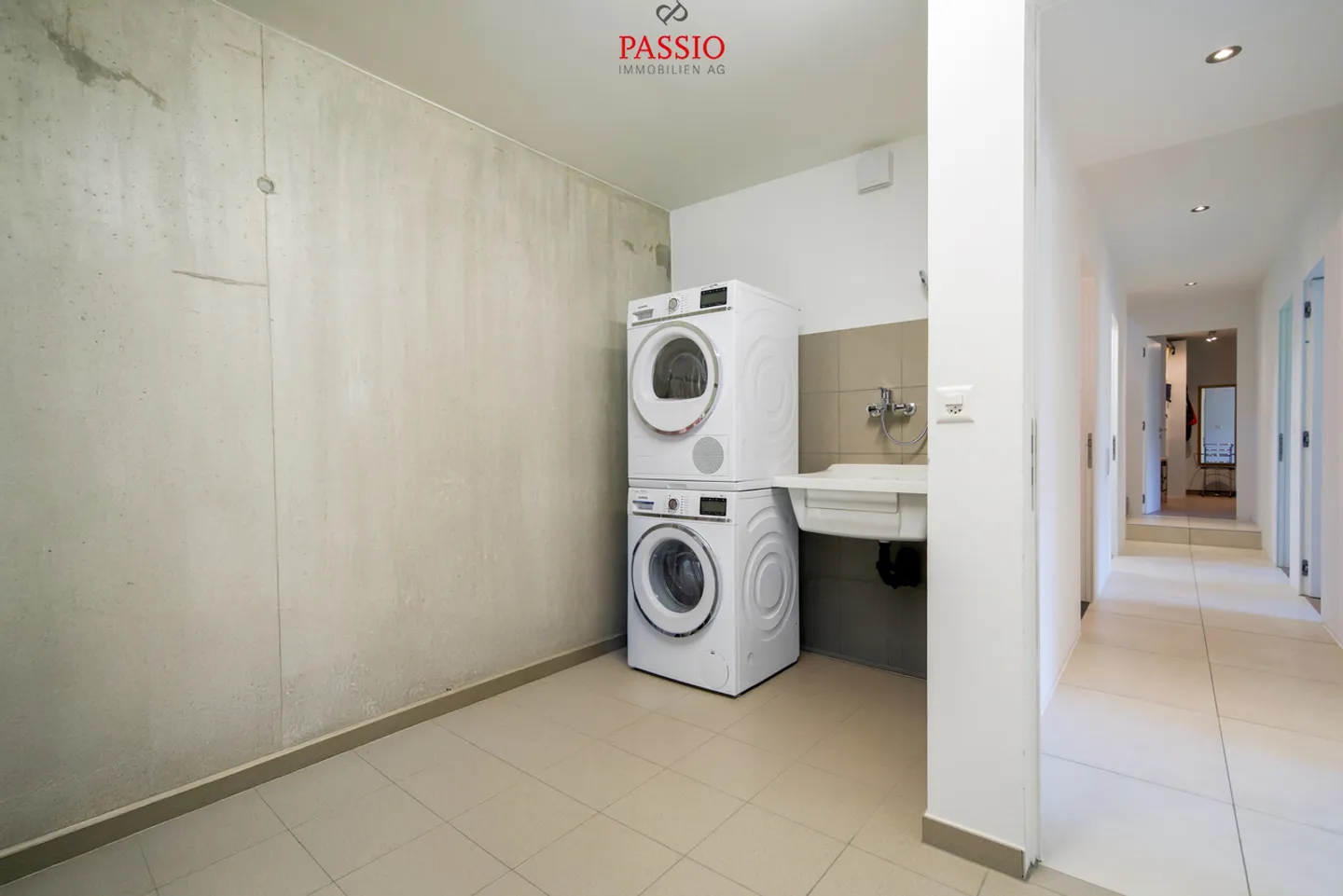 Casa unifamiliare moderna e ben tenuta di 6,5 stanze con vista panoramica - Foto 26 di 36