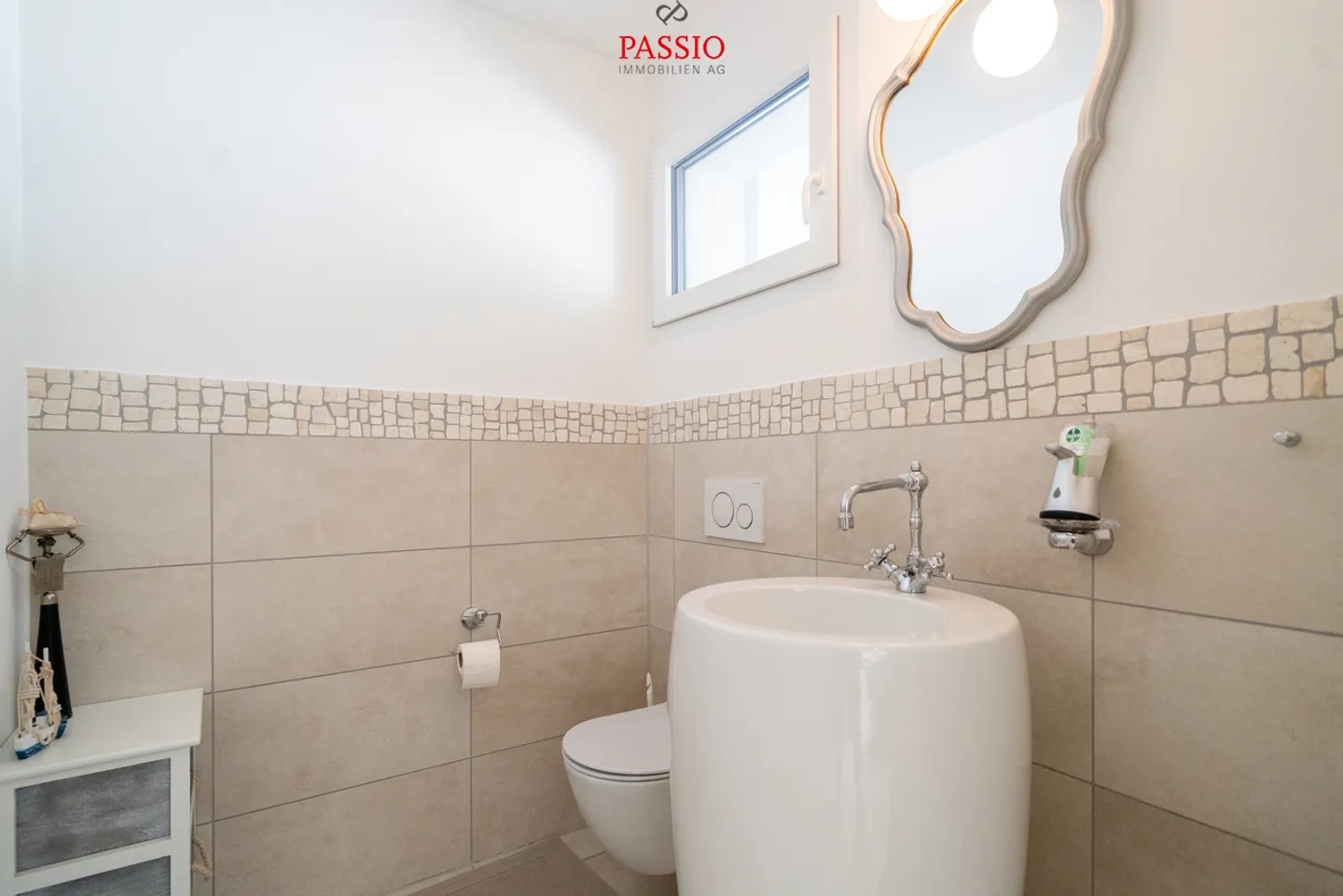 Casa unifamiliare moderna e ben tenuta di 6,5 stanze con vista panoramica - Foto 25 di 36