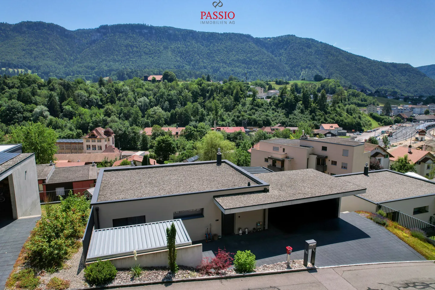 Casa unifamiliare moderna e ben tenuta di 6,5 stanze con vista panoramica - Foto 33 di 36