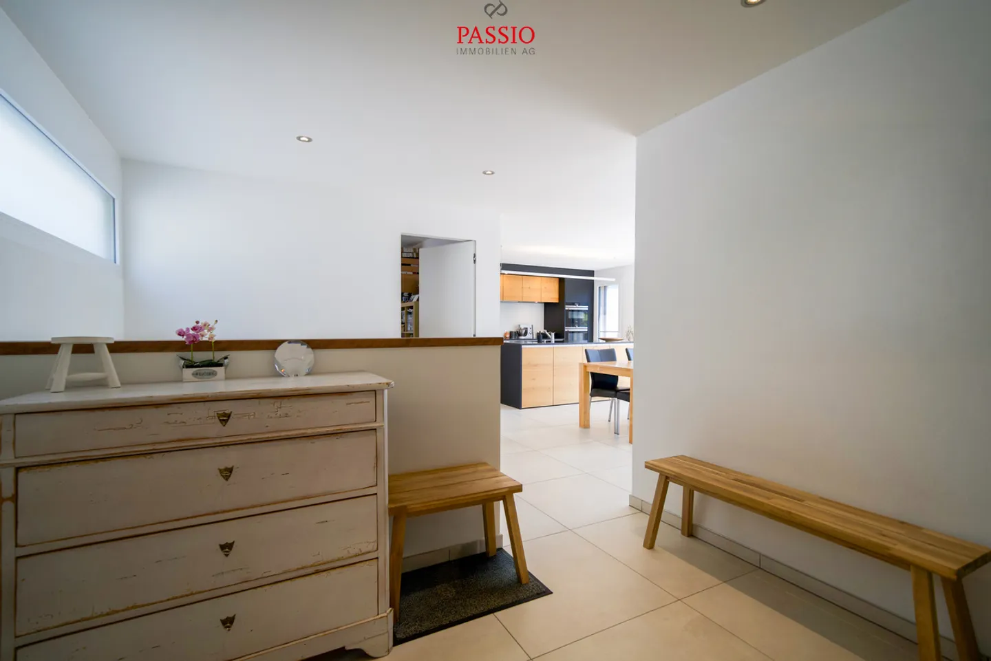 Casa unifamiliare moderna e ben tenuta di 6,5 stanze con vista panoramica - Foto 13 di 36
