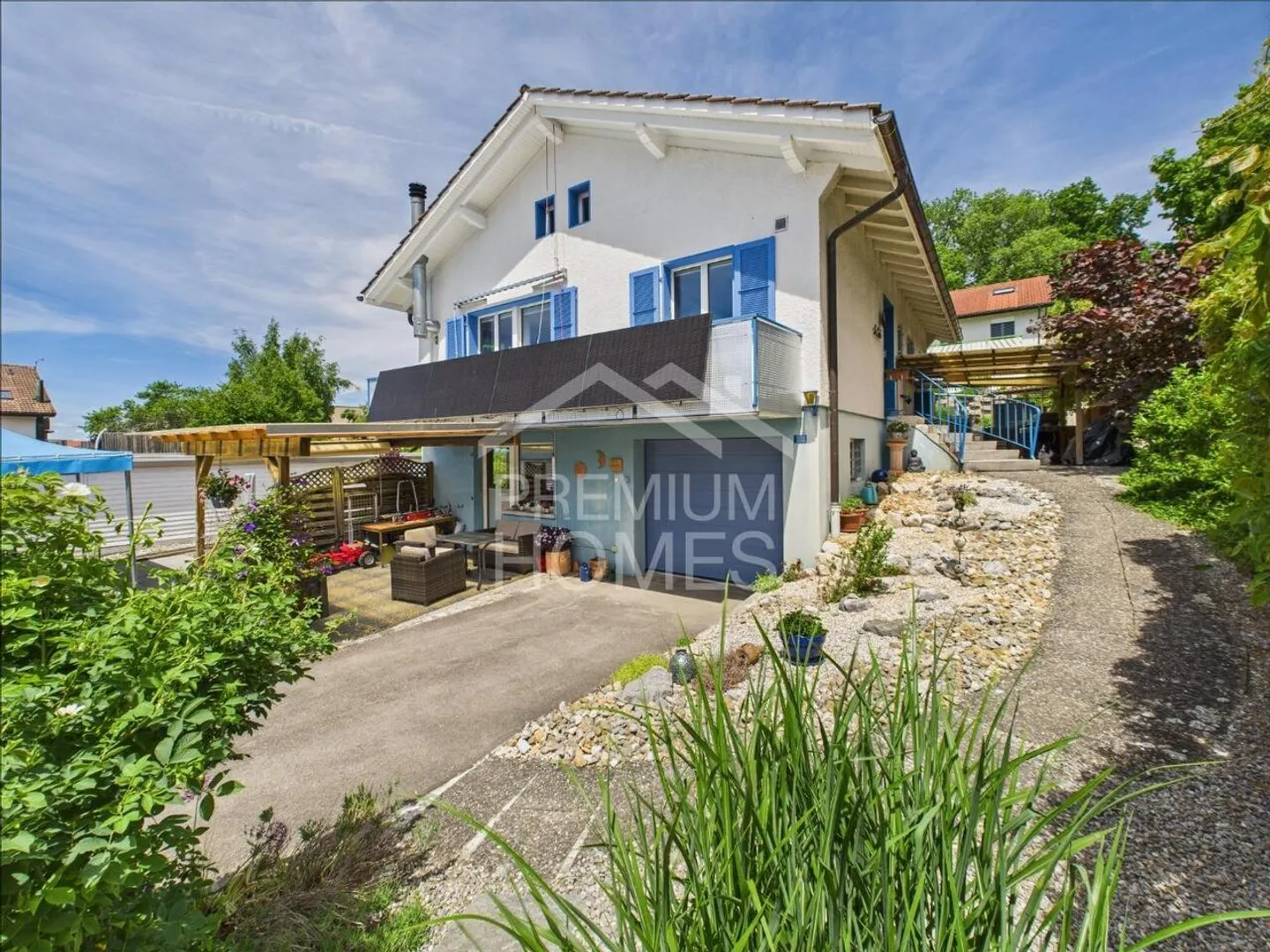 Gemeinsam leben - Familienfreundliches Mehrgenerationenhaus - Foto 1 von 7