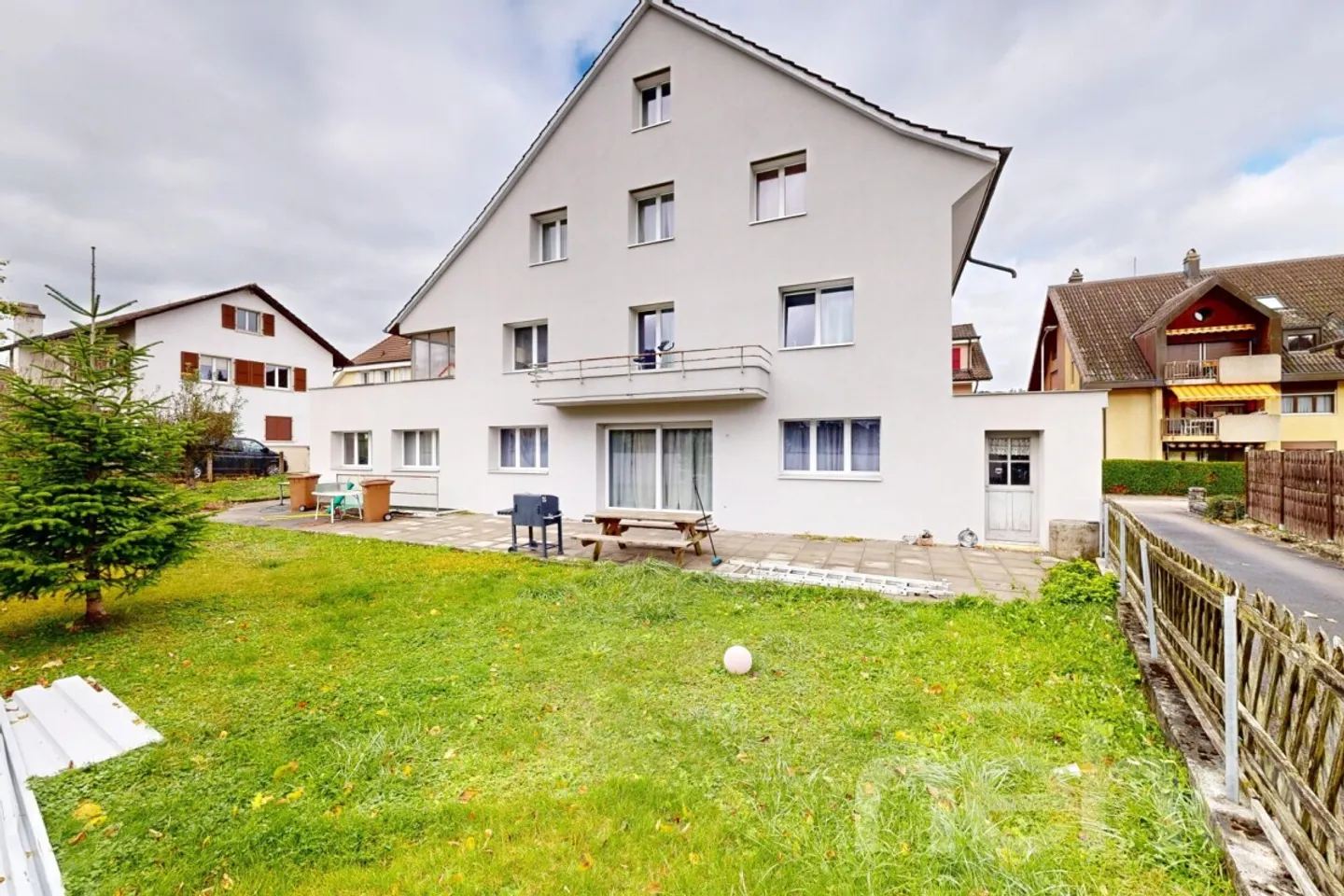 Immeuble Rénové avec Jardin - Photo 11 sur 12