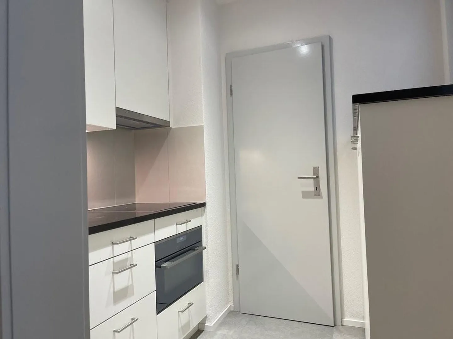 Renovated Studio in the Old Town - Photo 2 of 9