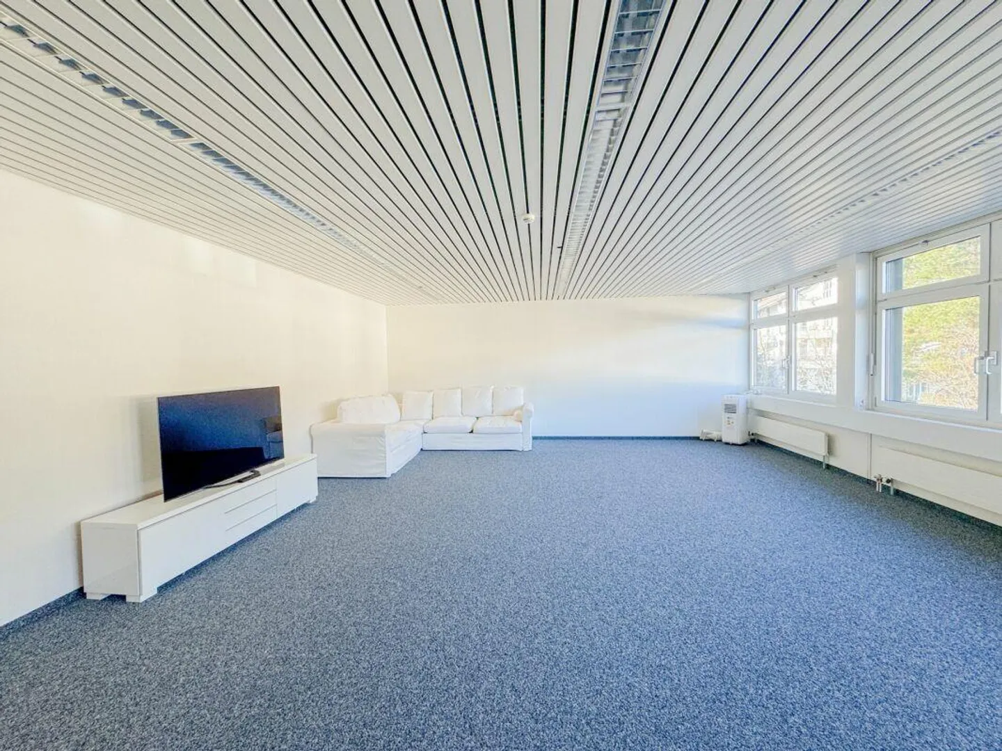 Espace de bureau (64 m²) 2ème étage - Photo 1 sur 4