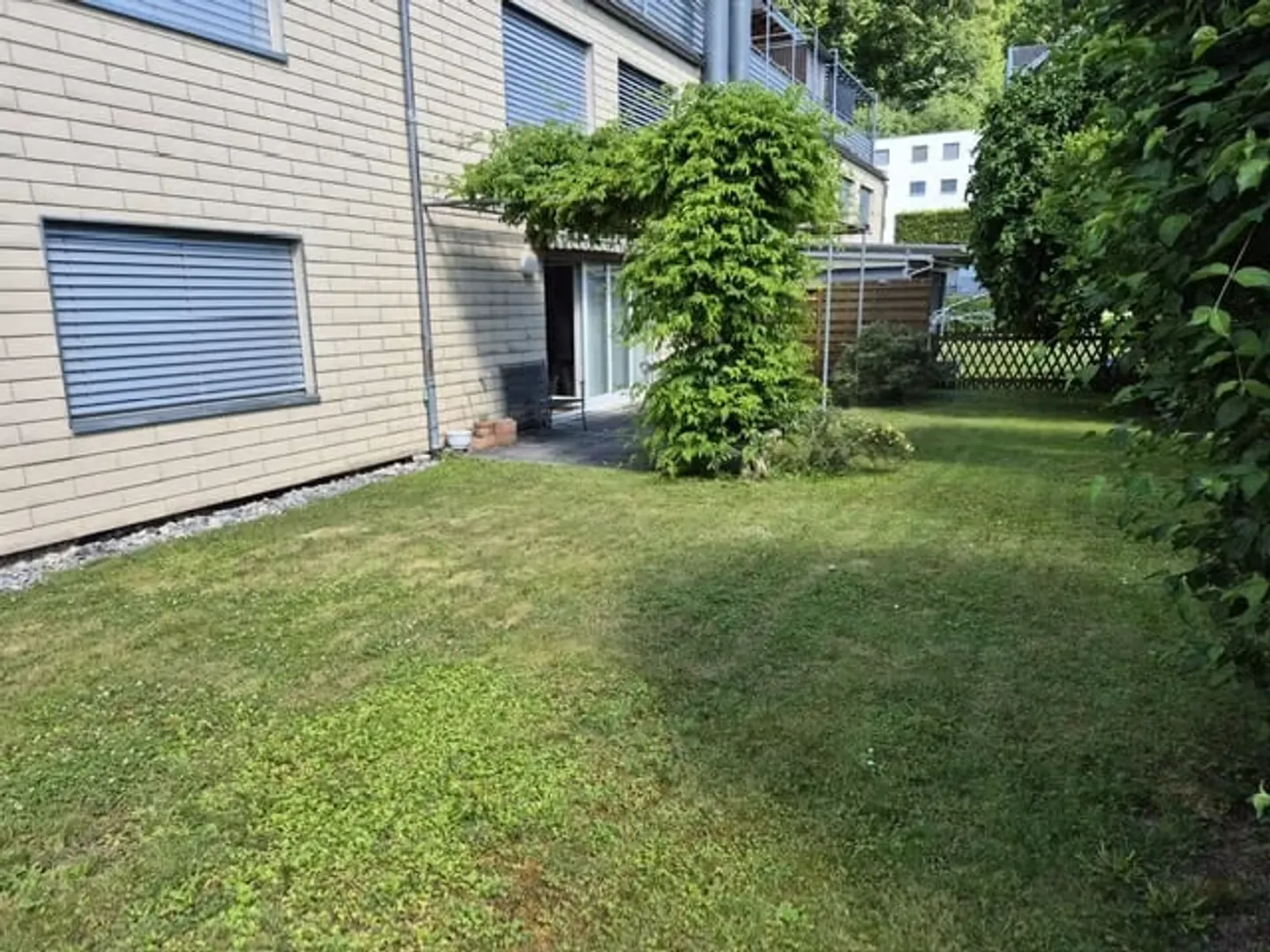 Ampio appartamento giardino 4.5 locali a Würenlingen - disponibile subito! - Foto 2 di 14