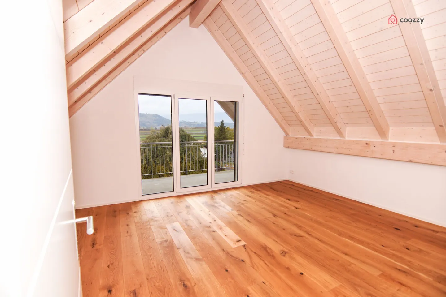 Appartamento spazioso di 7½ stanze - Foto 5 di 17