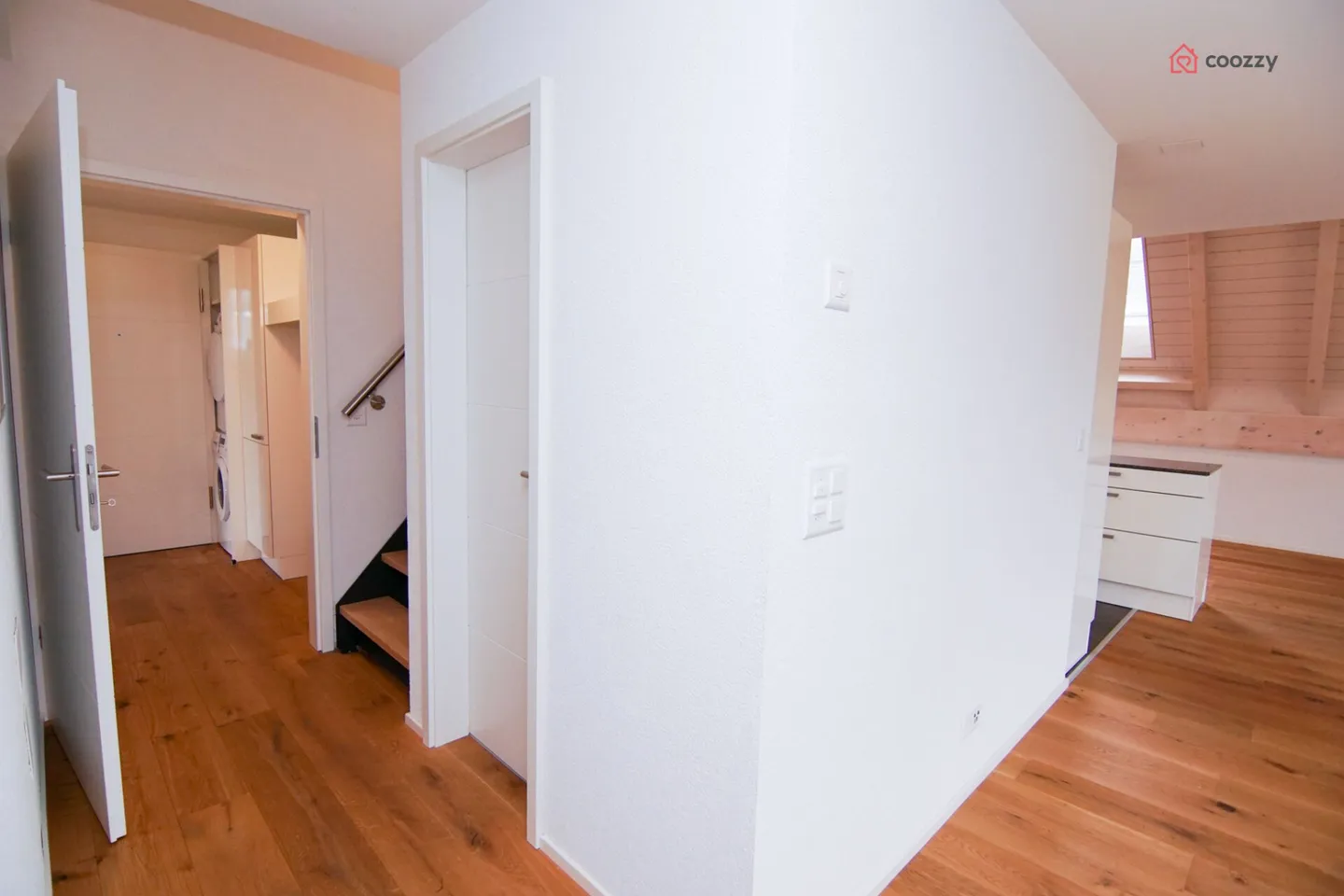 Appartamento spazioso di 7½ stanze - Foto 6 di 17