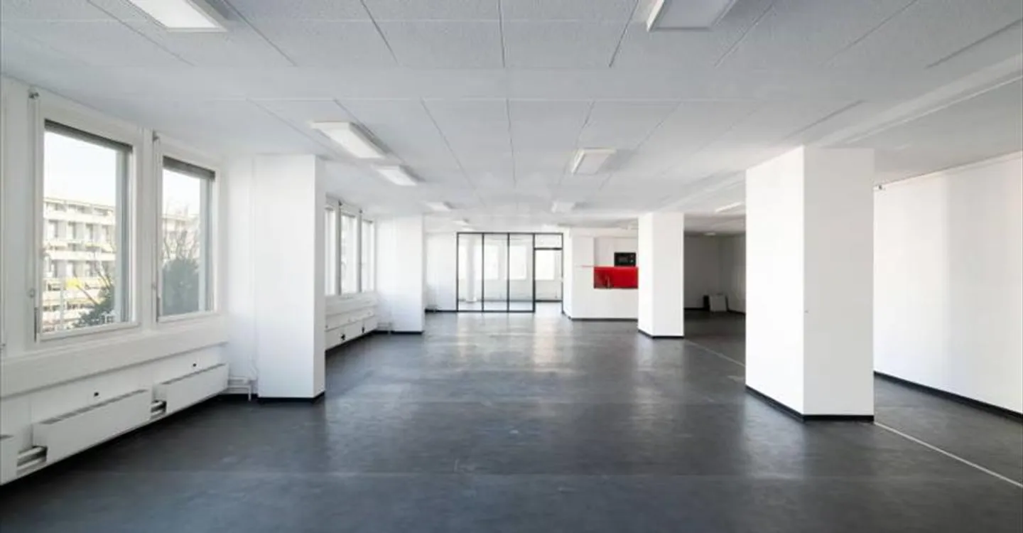 Spazio ufficio in affitto - Foto 1 di 12