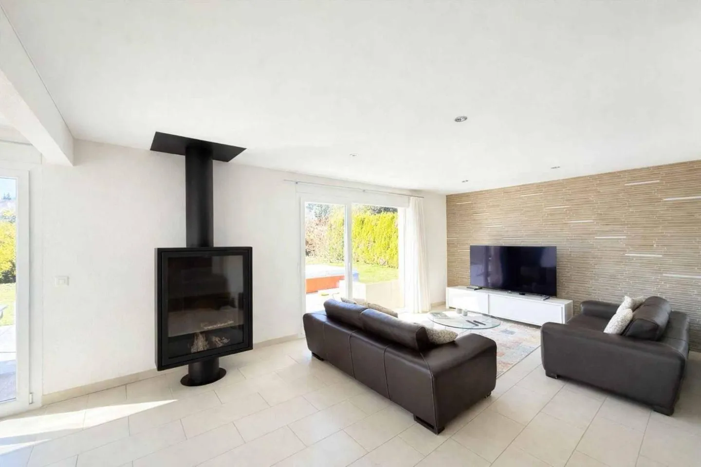 Villa Charmante avec Jacuzzi - Photo 4 sur 12