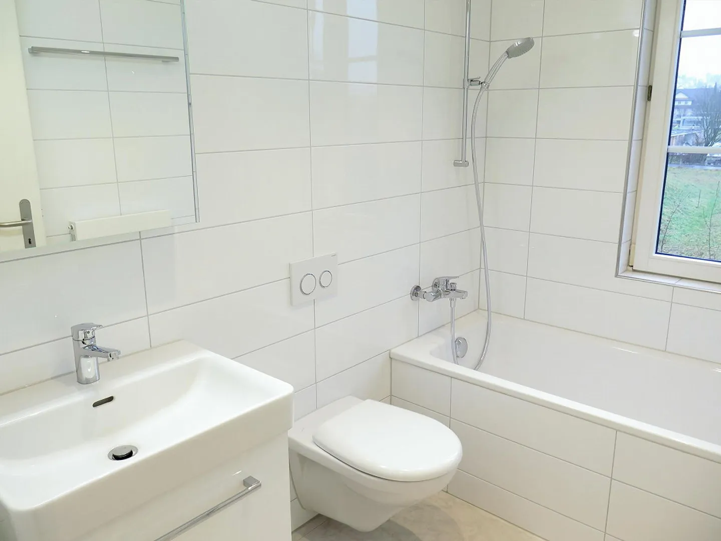 Zentrale 4-Zimmer-Wohnung in Kriens - 93m2 - Foto 3 von 5