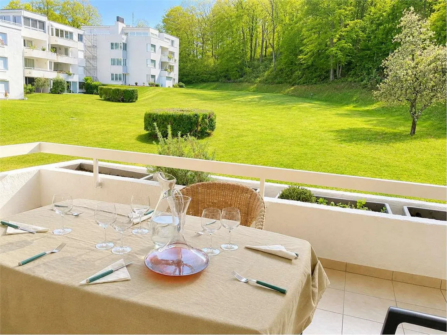 Appartamento moderno con vista lago - Foto 7 di 13