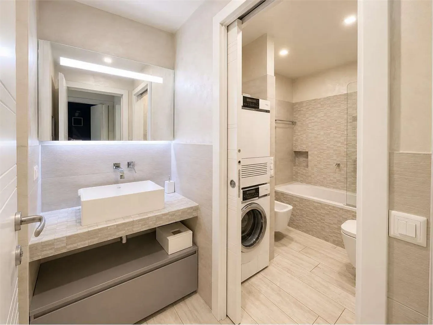 Appartamento moderno con vista lago - Foto 8 di 13