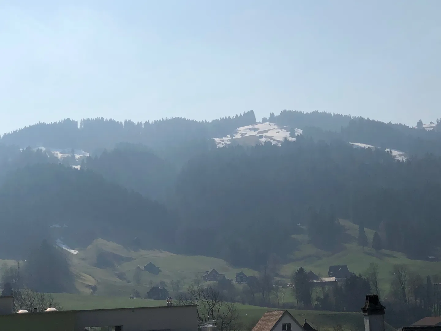 Accogliente appartamento di 1.5 locali con balcone - Foto 3 di 13