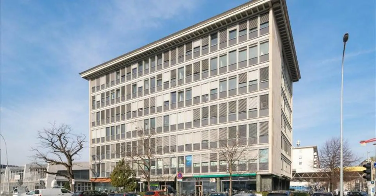 Spazio ufficio in affitto - Foto 8 di 12