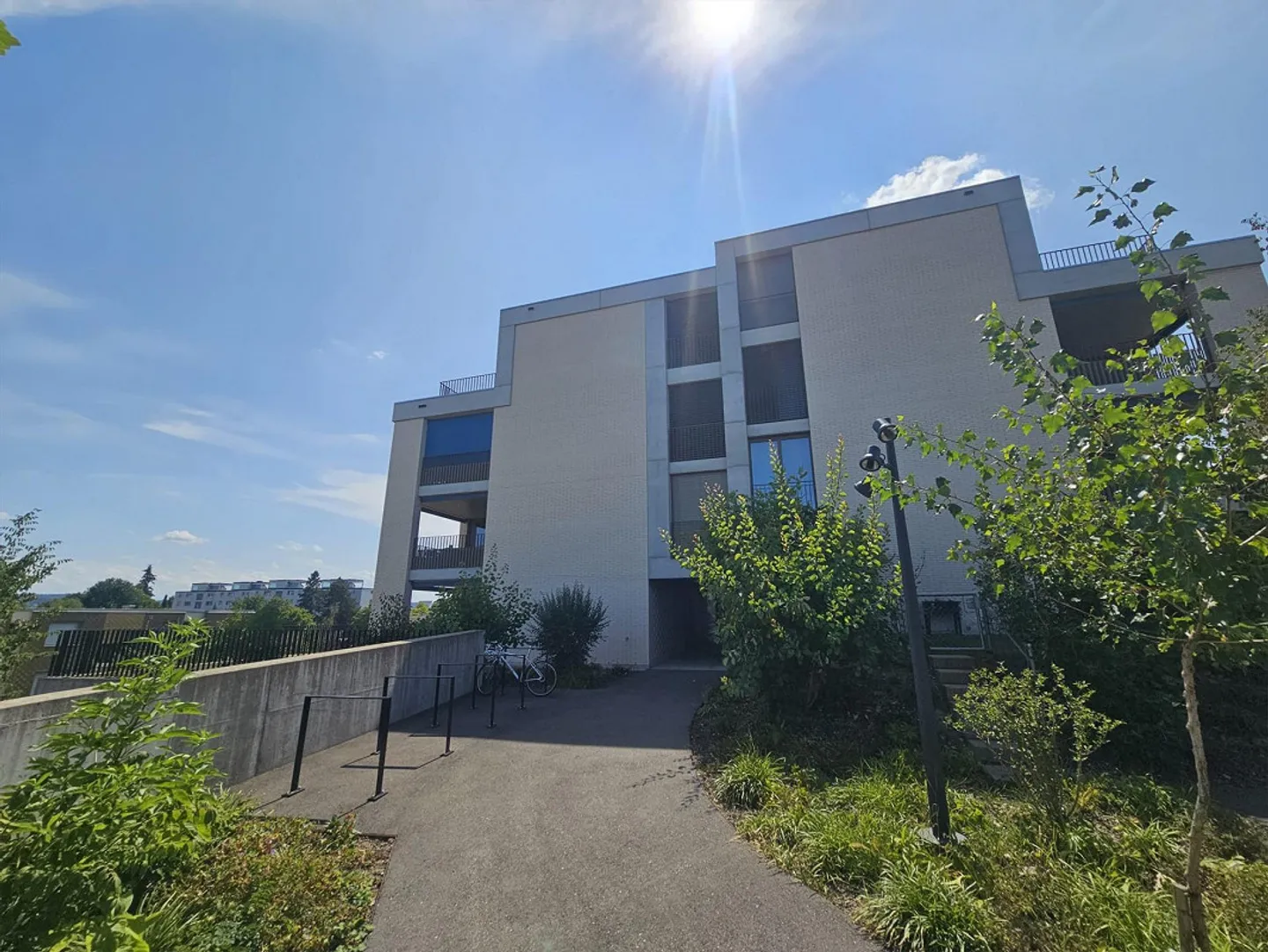 Luxuriöse Attikawohnung mit Aussicht - Foto 3 von 13