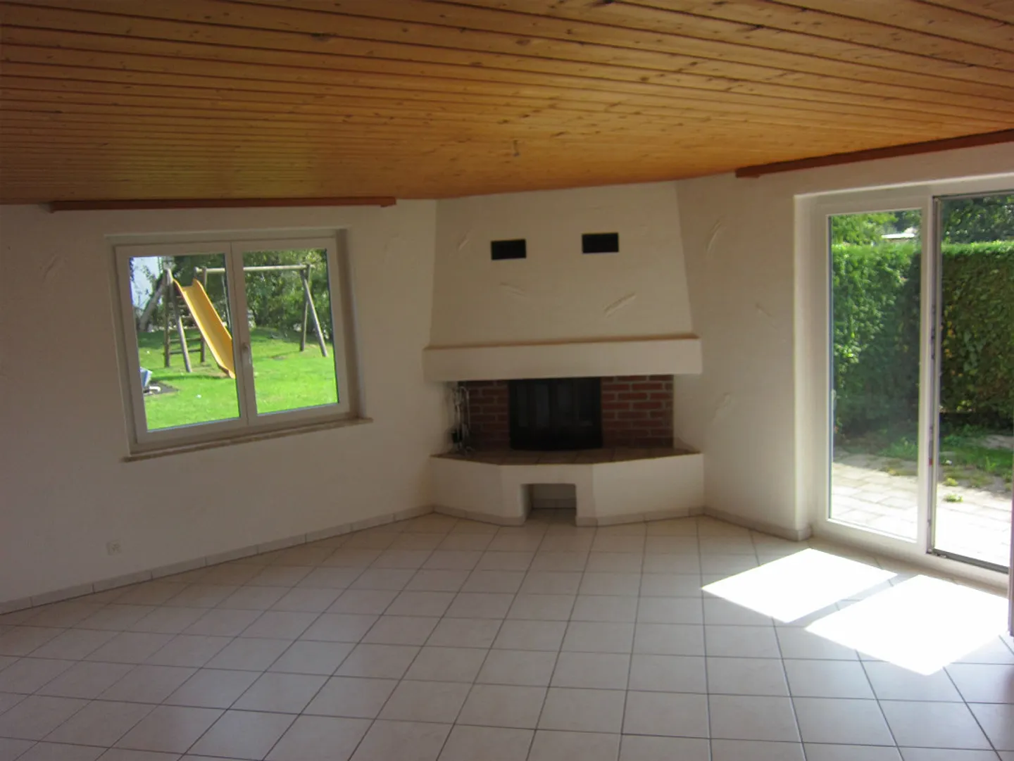 Appartement lumineux 2,5 pièces 1er étage - Photo 4 sur 14