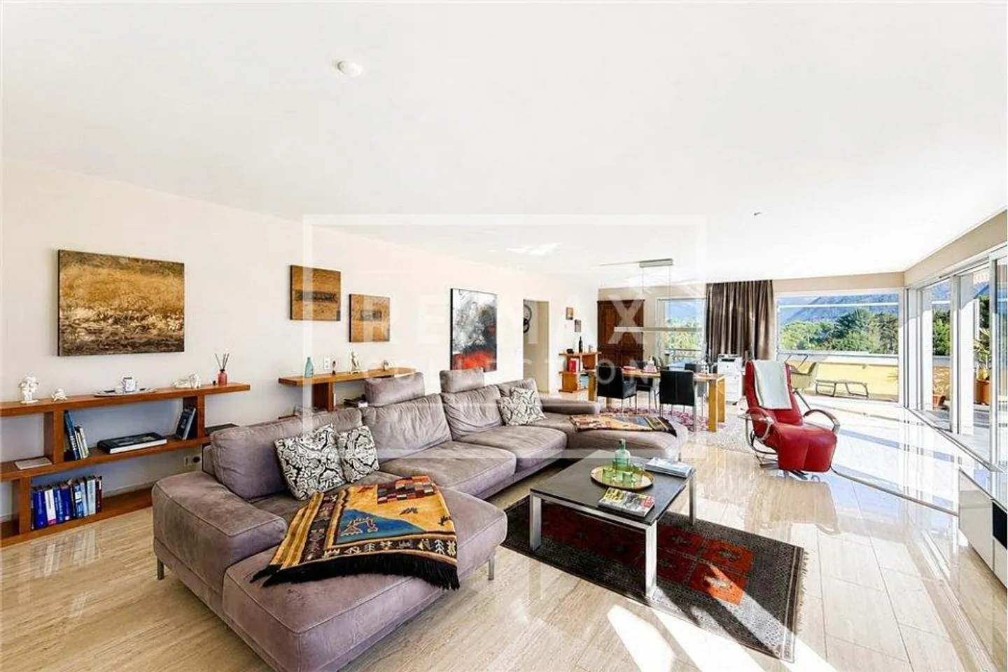 Emplacement privilégié à Ascona - Grand appartement en attique - Photo 3 sur 13