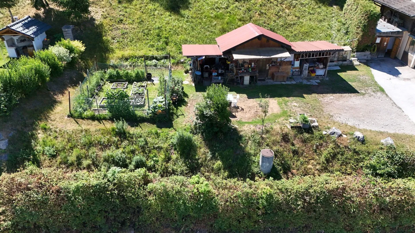 Einfamilienhaus 5 Zimmer ½ von 224 m2 netto auf Grundstücken von 1693 m2 mit atemberaubendem Blick - Foto 4 von 22