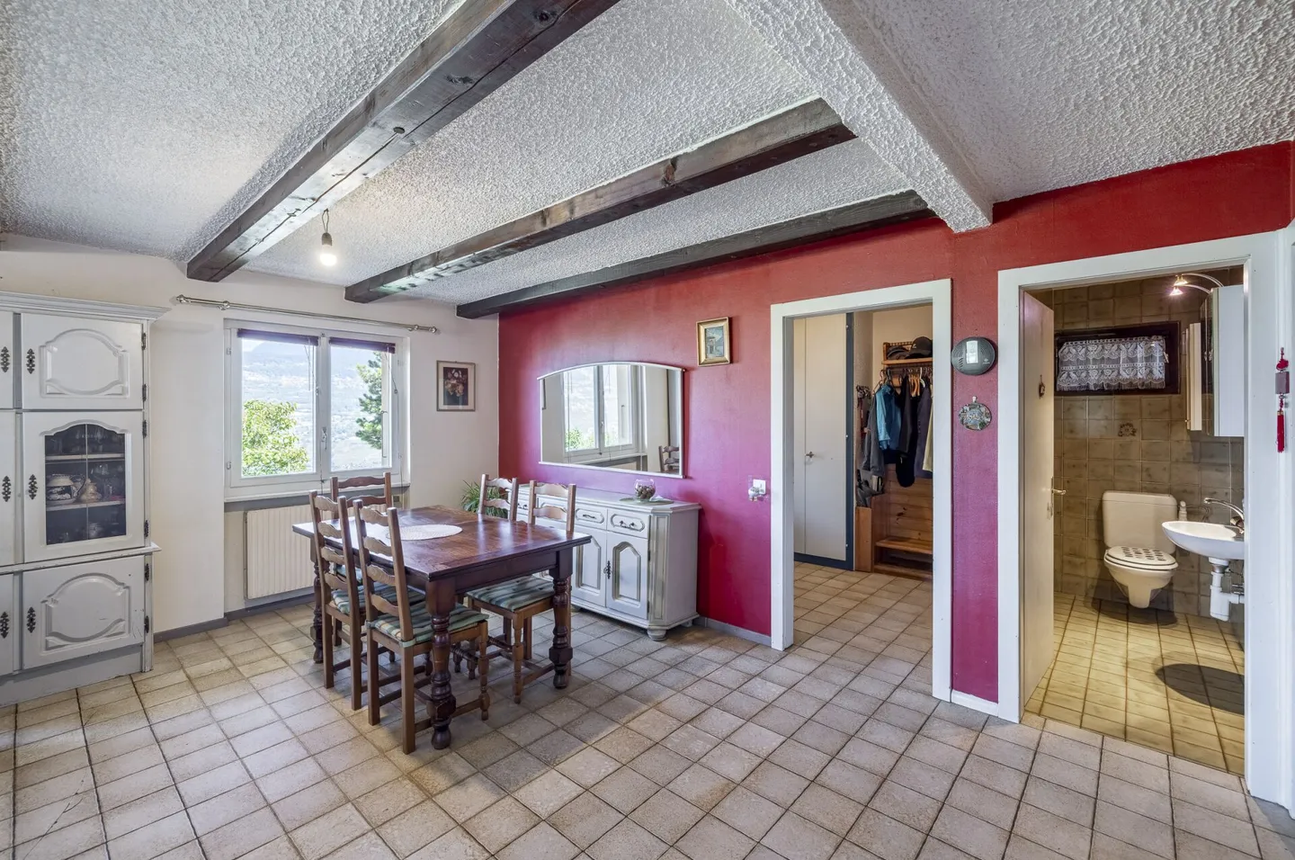 Einfamilienhaus 5 Zimmer ½ von 224 m2 netto auf Grundstücken von 1693 m2 mit atemberaubendem Blick - Foto 8 von 22