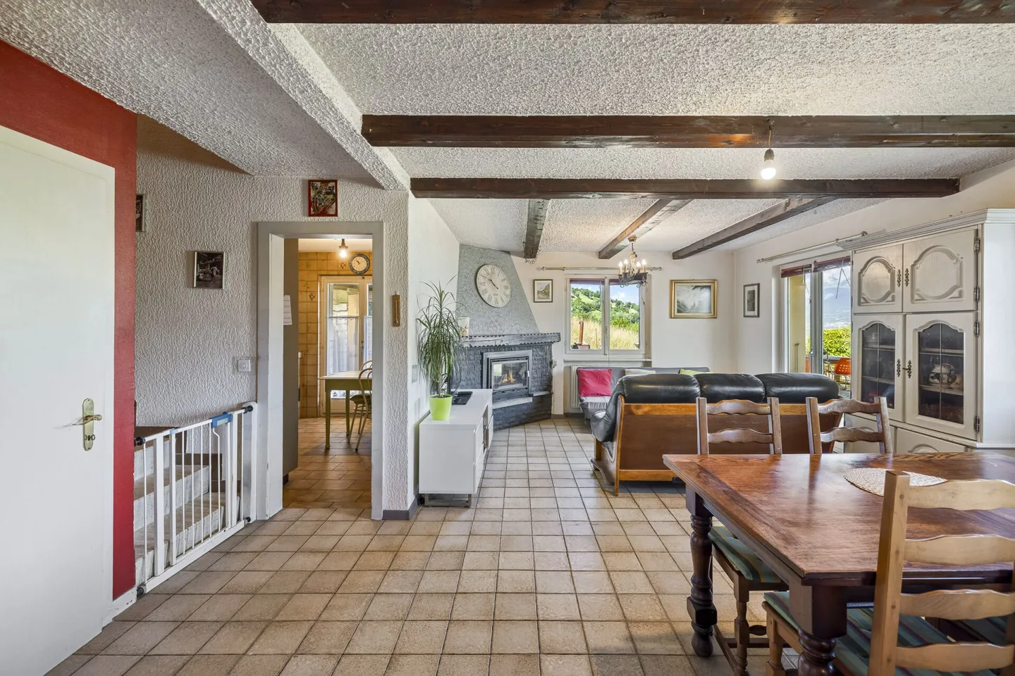 Einfamilienhaus 5 Zimmer ½ von 224 m2 netto auf Grundstücken von 1693 m2 mit atemberaubendem Blick - Foto 9 von 22