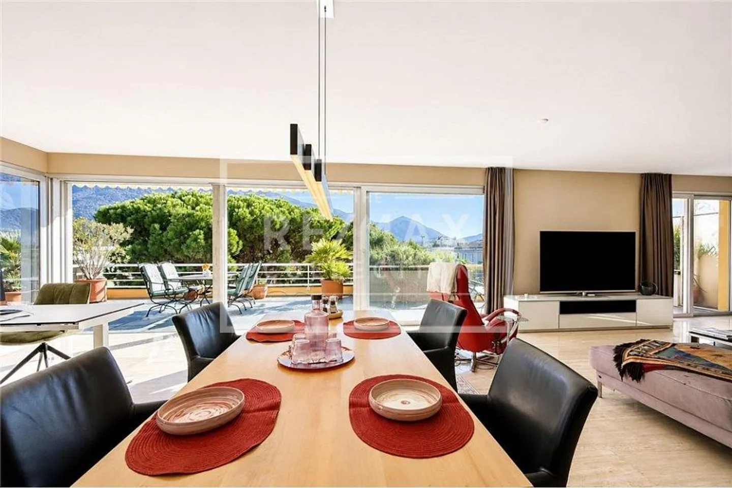 Emplacement privilégié à Ascona - Grand appartement en attique - Photo 4 sur 13