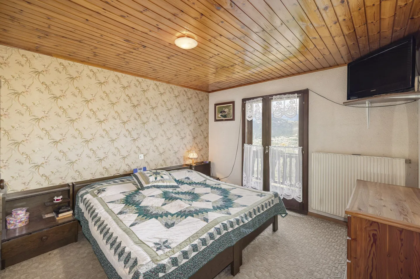 Einfamilienhaus 5 Zimmer ½ von 224 m2 netto auf Grundstücken von 1693 m2 mit atemberaubendem Blick - Foto 12 von 22