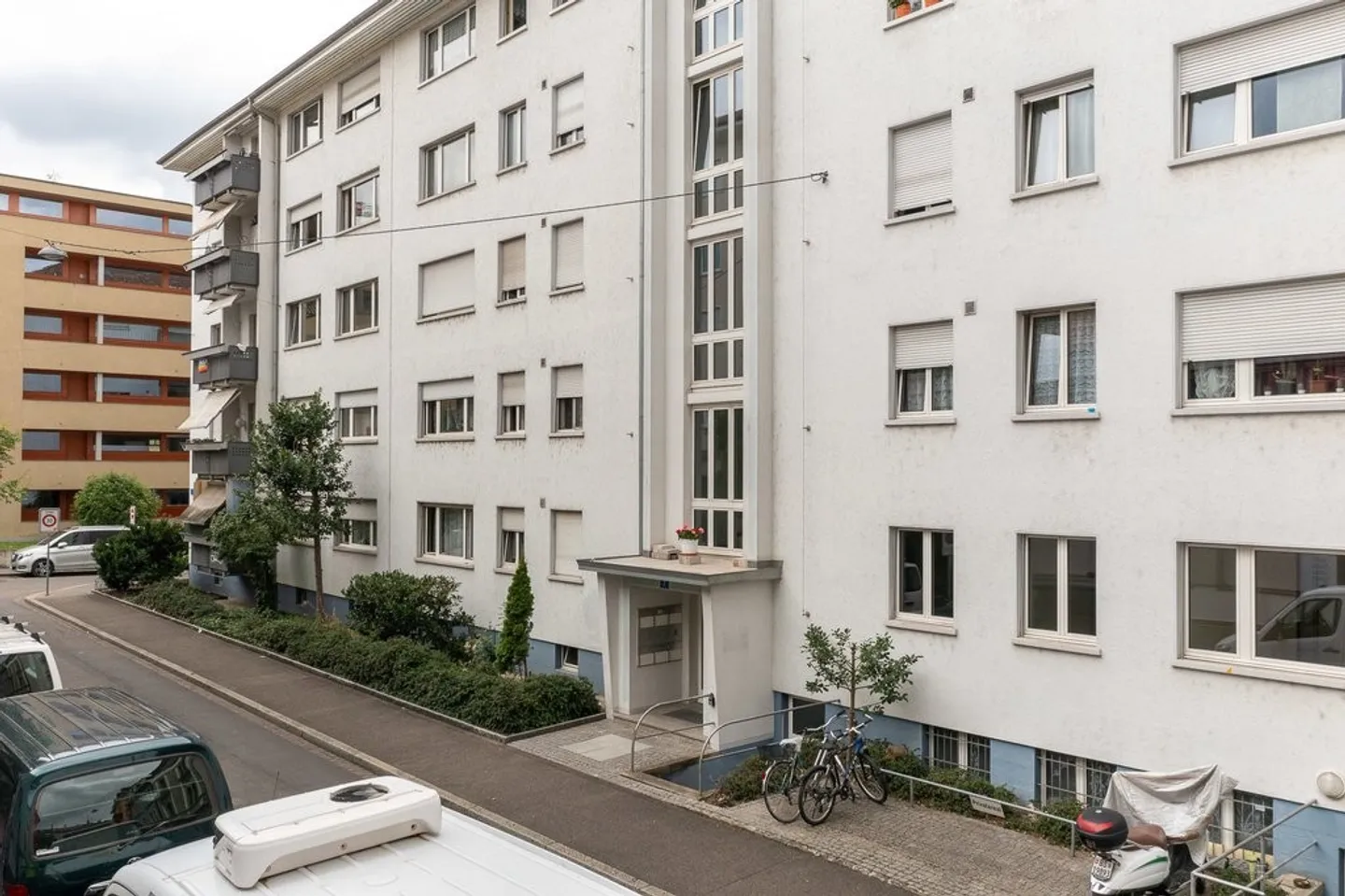 Central Apartment - Photo 1 of 7