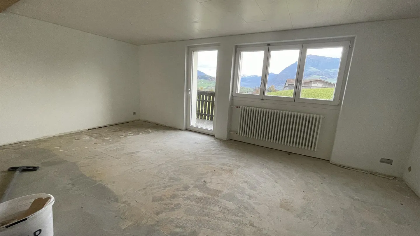 4 Room Apartment - Photo 4 of 12