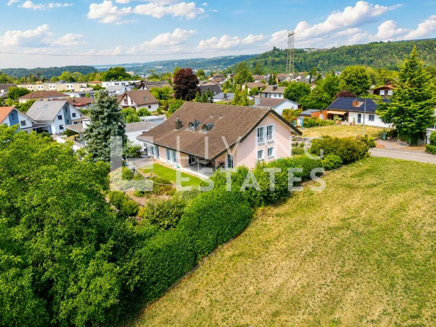 Charmantes Familienhaus mit Garten - Foto 21 von 23