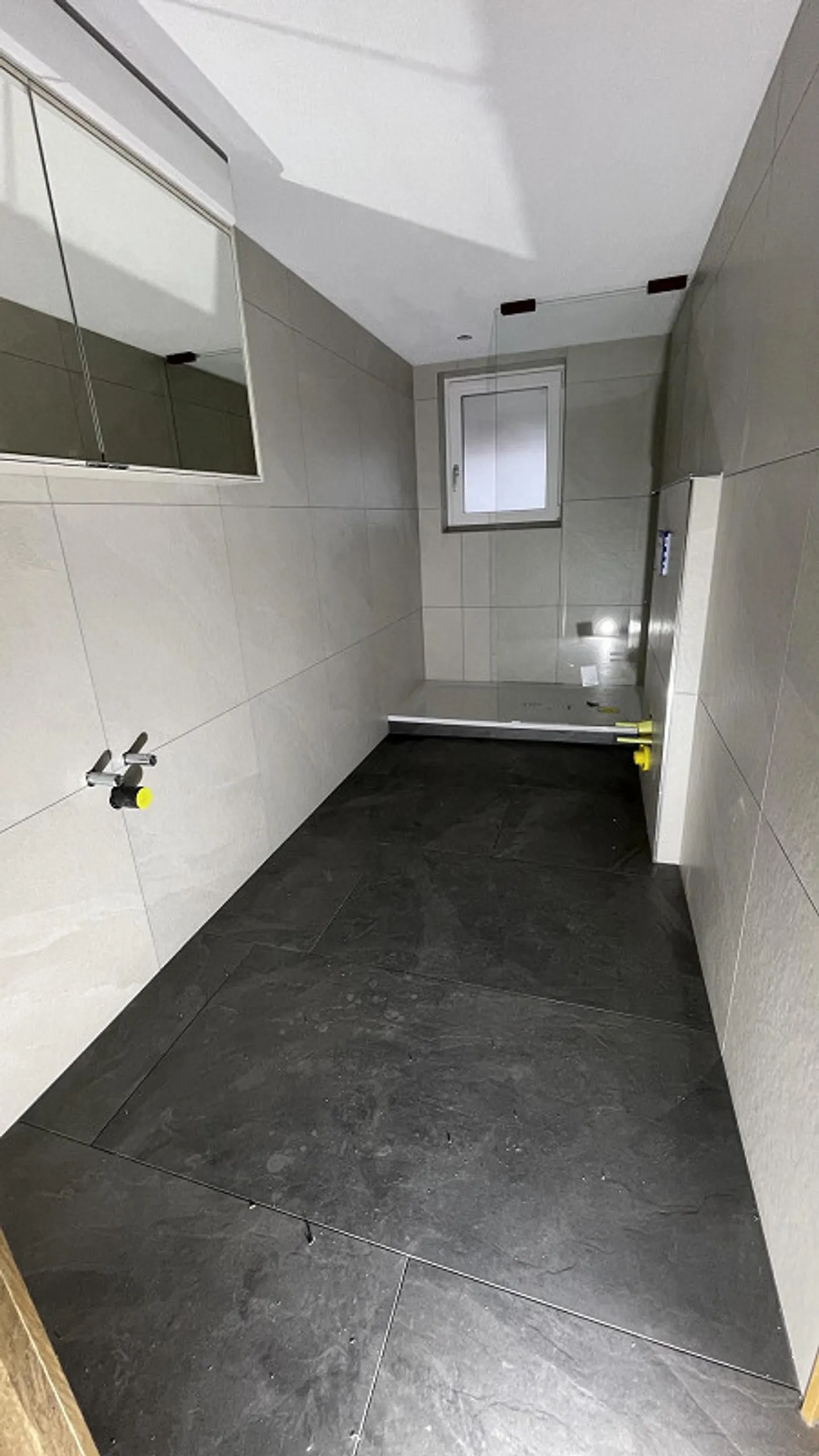 4 Room Apartment - Photo 12 of 12