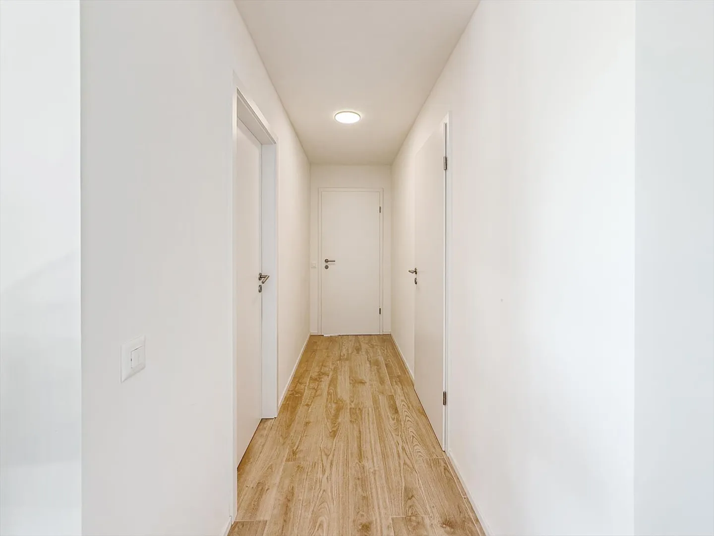 New: magnificent penthouse apartment. - Photo 5 of 9