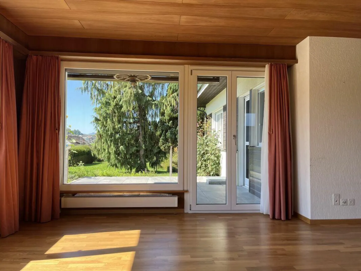 Single-family house - Photo 3 of 13