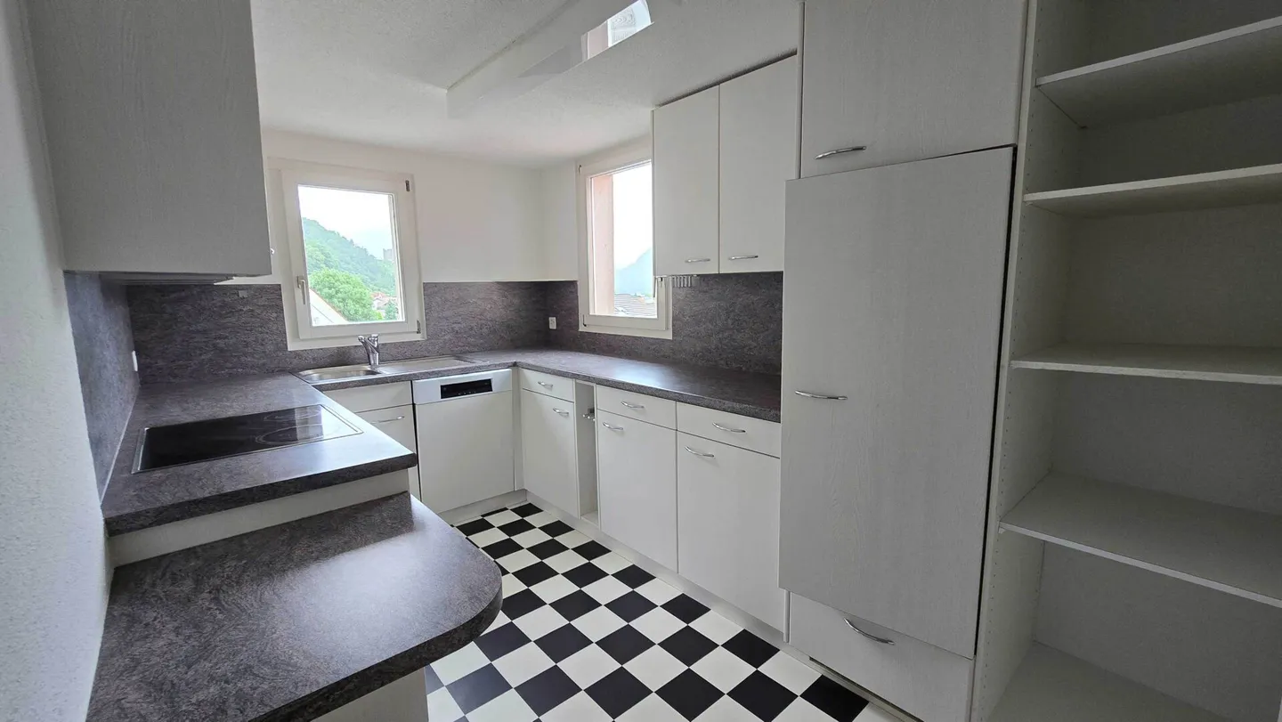 4,5-Zimmerwohnung im Zentrum von Bad Ragaz - Photo 2 sur 10