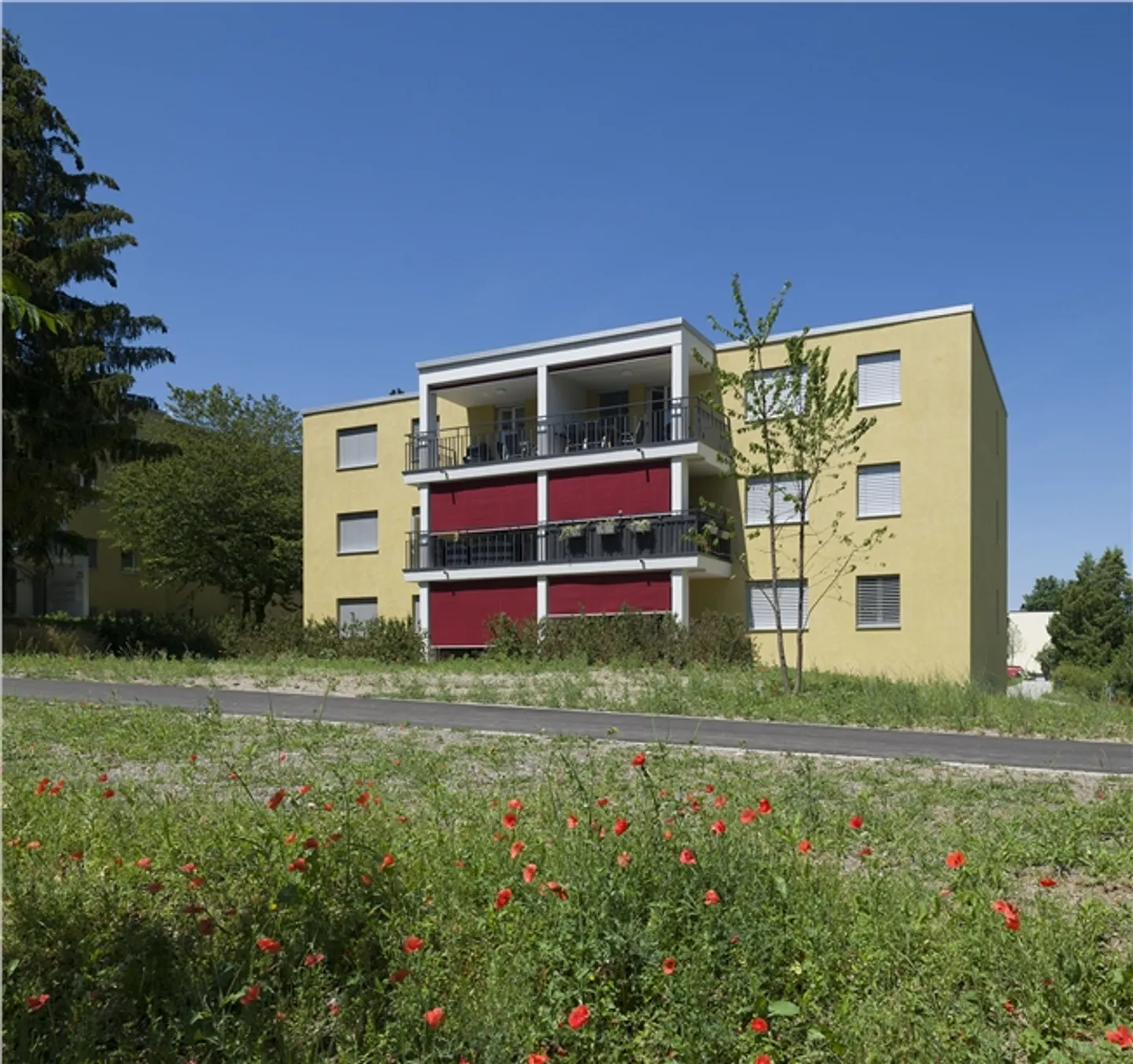 Bell'appartamento in una posizione tranquilla - Foto 1 di 8