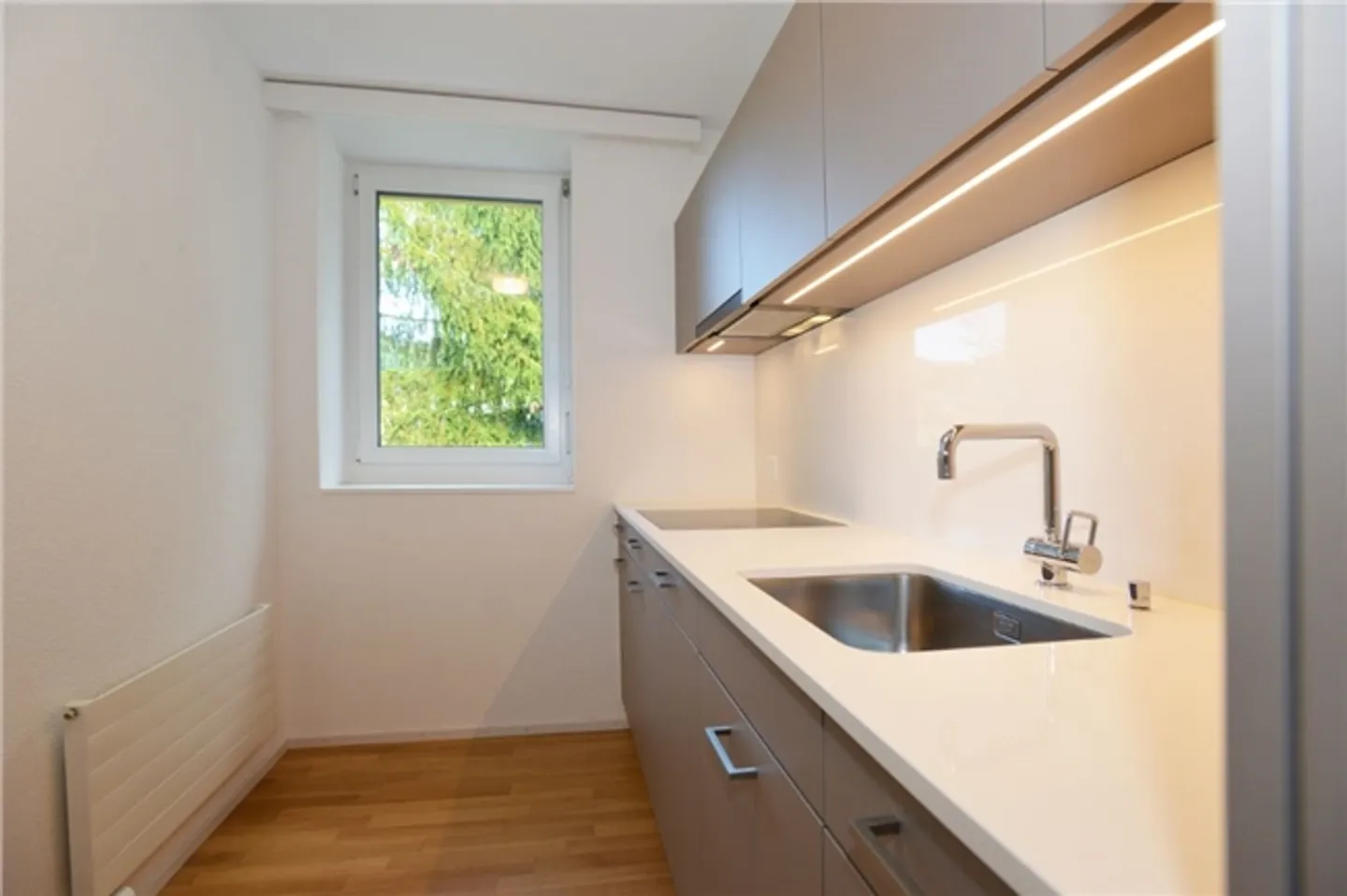 Bell'appartamento in una posizione tranquilla - Foto 3 di 8