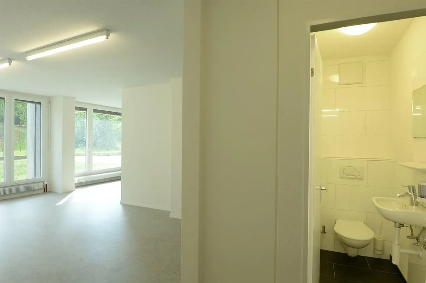 Gewerberäumlichkeit in Schlieren - Foto 6 von 10