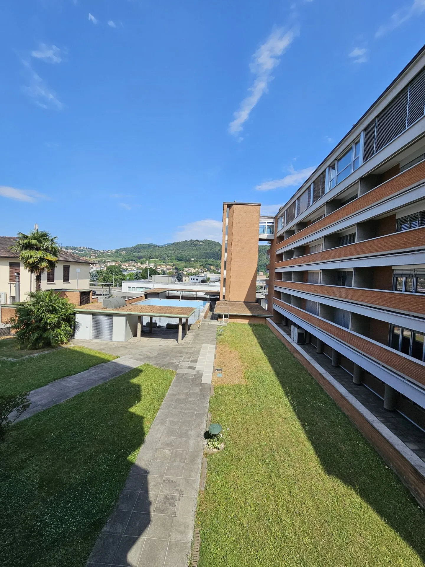 Charmante Wohnung in historischem Gebäude - Foto 8 von 8